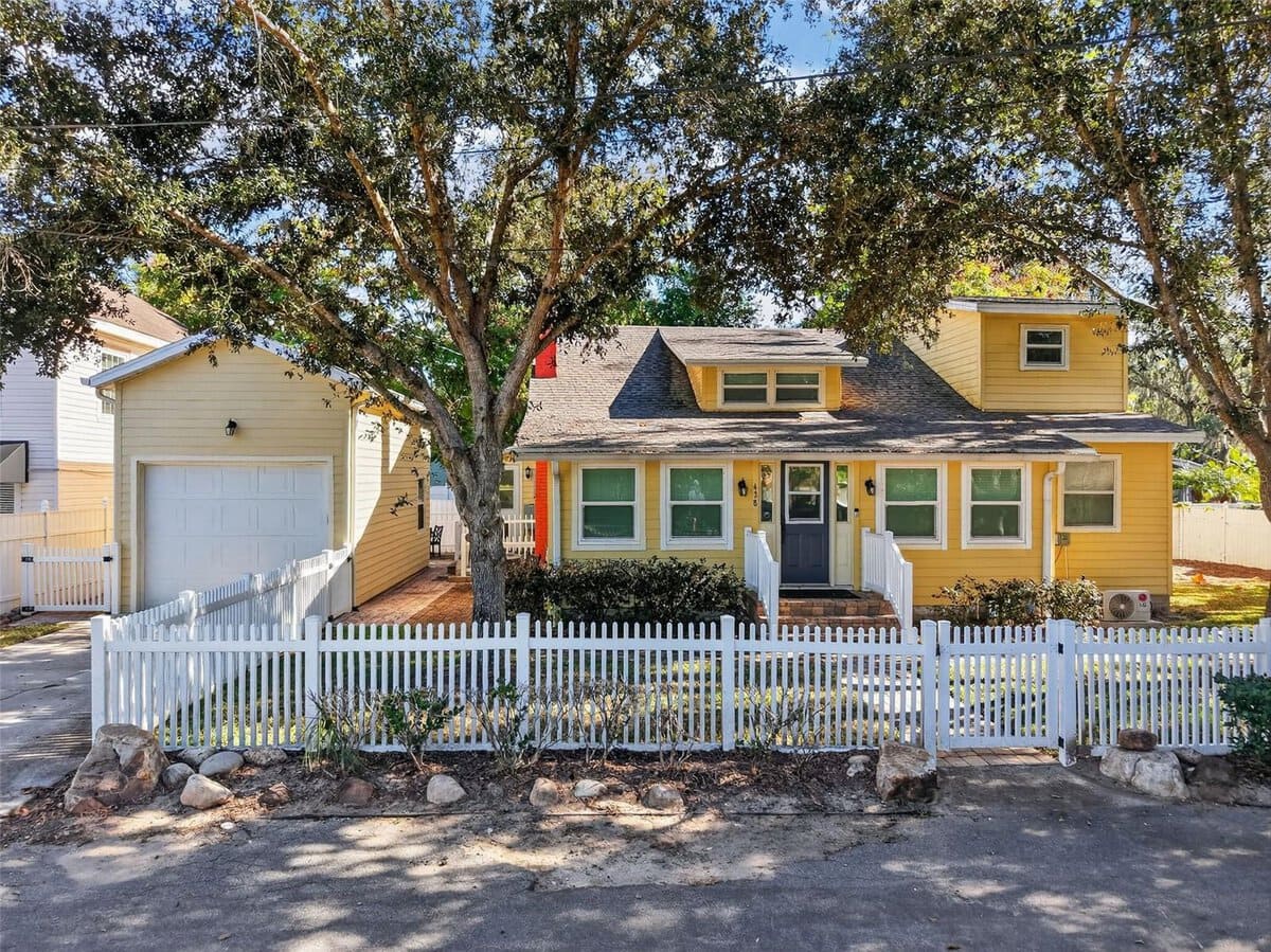 Mount Dora Historic District home sold Mar 2026